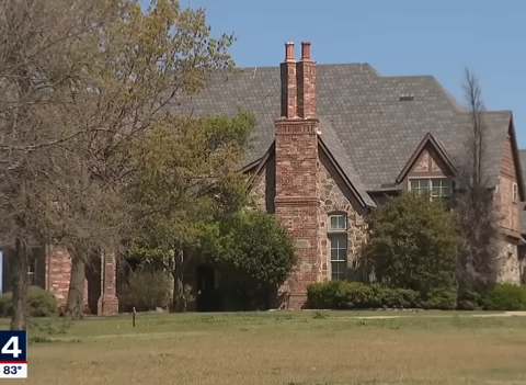 Texas mansion house party